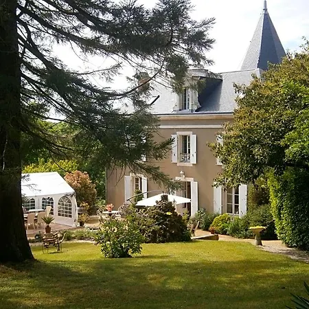 拉弗利旅馆 3* Mareuil-sur-Lay